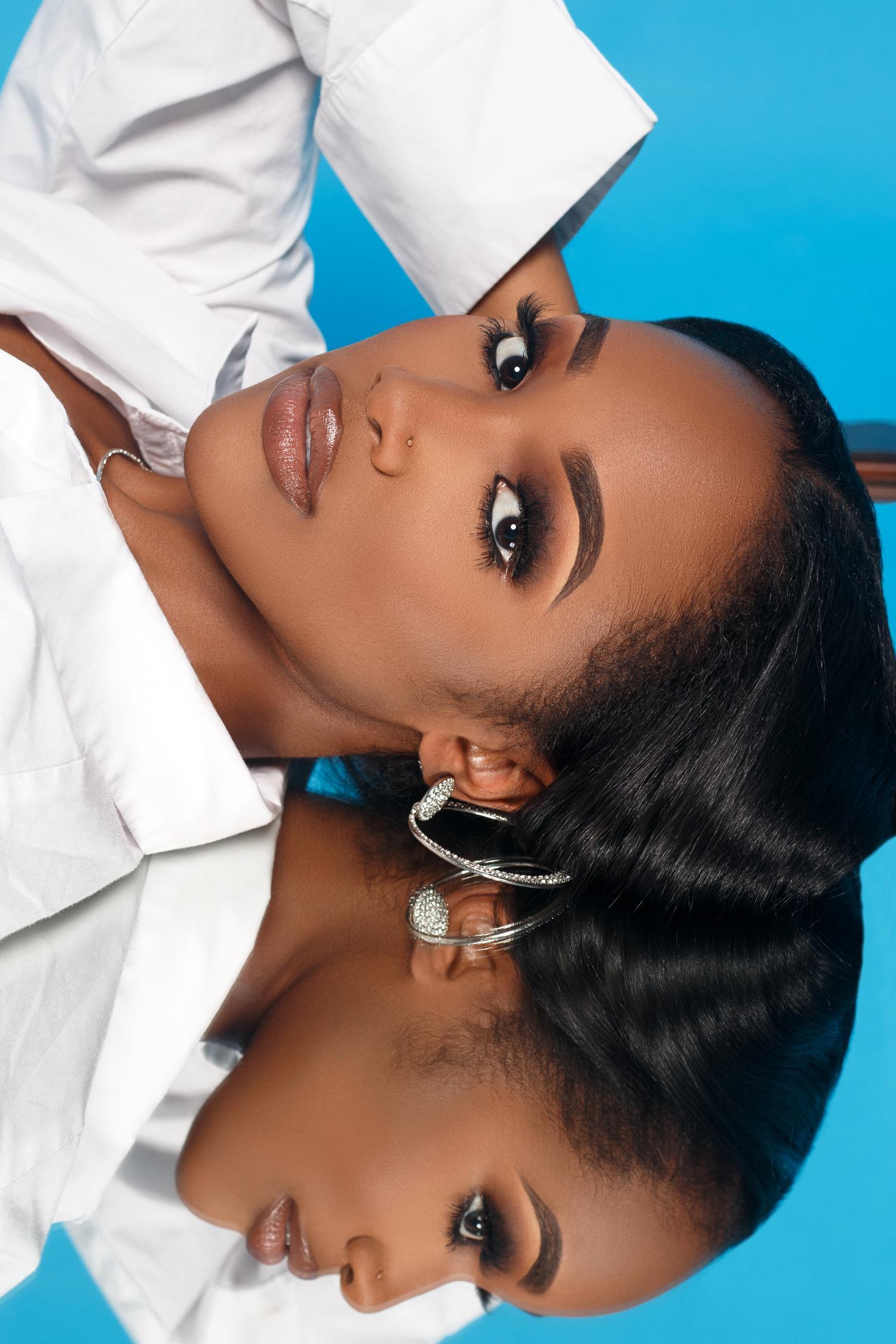 Creative headshot - expressive portrait session